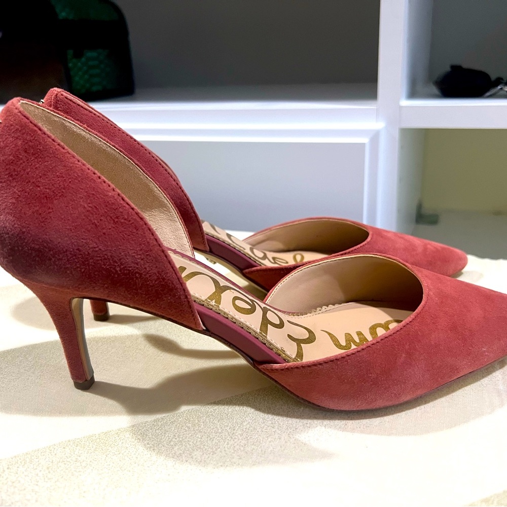 Sam Edelman Size 7.5 Viv Pointed Toe Pump